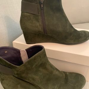 Vaneli wedge bootie slightly worn, very good condition.Like New, worn once